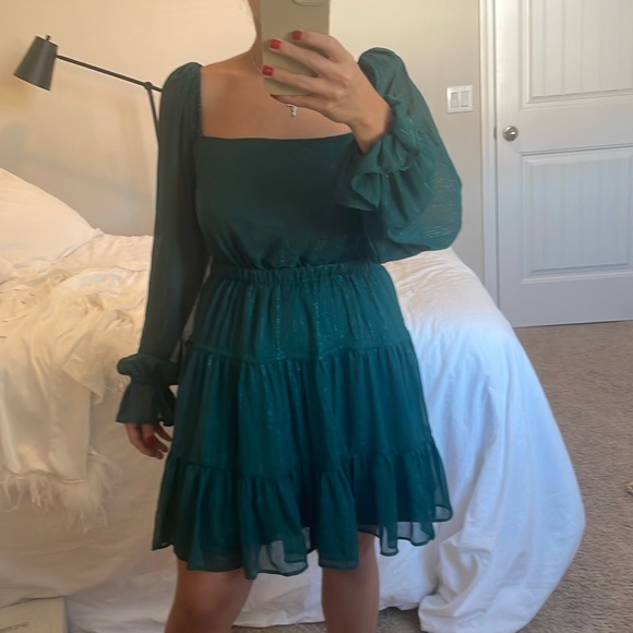 Green shimmery wayf dress worn once from bloomingdales - Picture 1 of 4